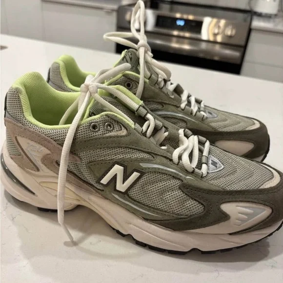 New Balance Olive and White Athletic Shoes, 725 - Picture 2 of 3